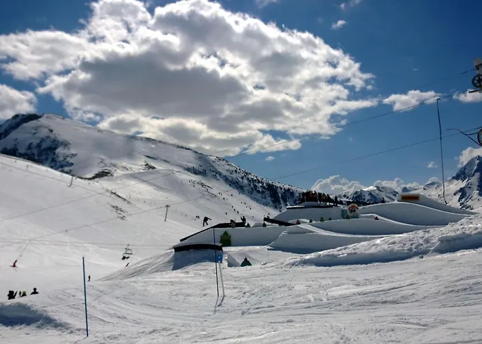 Cosy 4 Pers Pres Du Centre Et Telepherique, 2 Ch, Balcon Est - Fr-1-296-505 Διαμέρισμα *