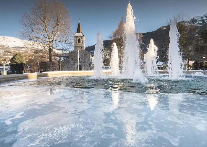 Cosy 4 Pers Pres Du Centre Et Telepherique, 2 Ch, Balcon Est - Fr-1-296-505 * Saint-Lary-Soulan